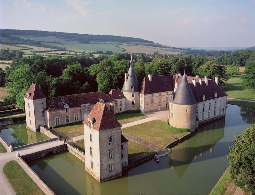 Le Relais Daire Vandenesse-en-Auxois Dış mekan fotoğraf